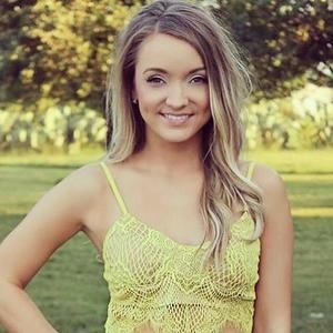 Meet your Posher, April